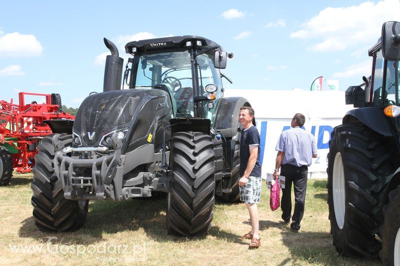 Valtra na OPOLAGRZE 2015