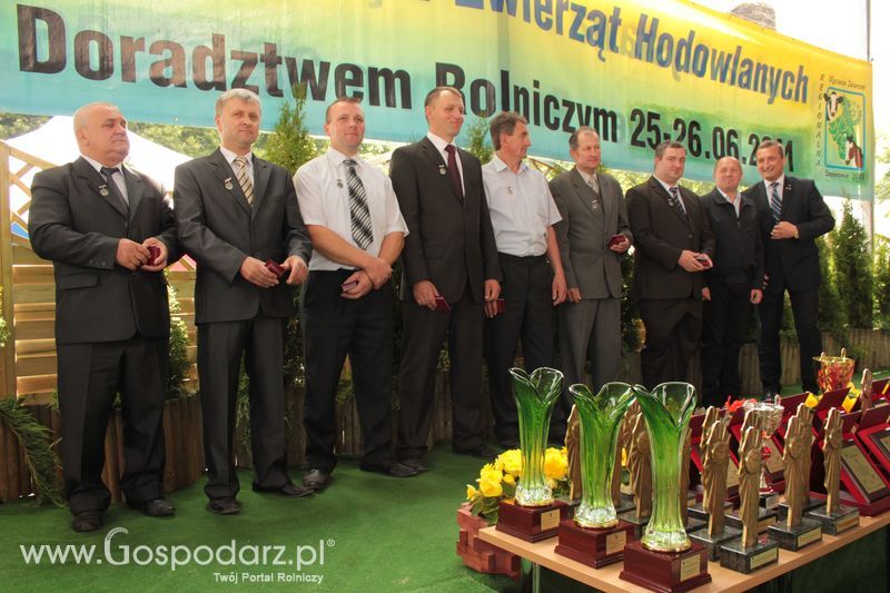 Wręczenie nagród na XVIII Regionalnej Wystawie Zwierząt Hodowlanych w Szepietowie