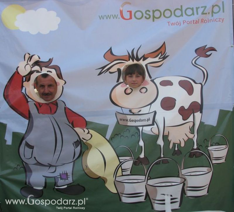 Gospodarz i Krówka znajdź swoje zdjęcie z targów Opolagra 2011 - Sobota-Niedziela