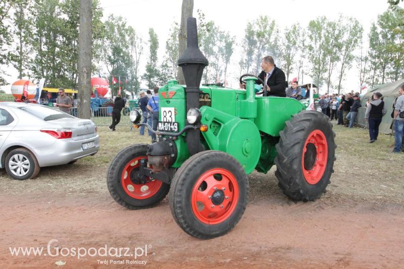 XIII Festiwal Starych Ciągników i Maszyn Rolniczych w Wilkowicach cz.1