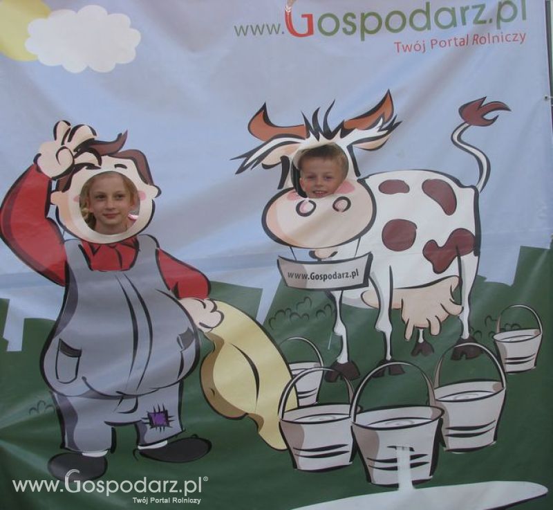 Gospodarz i Krówka znajdź swoje zdjęcie z targów Opolagra 2011 - Sobota-Niedziela