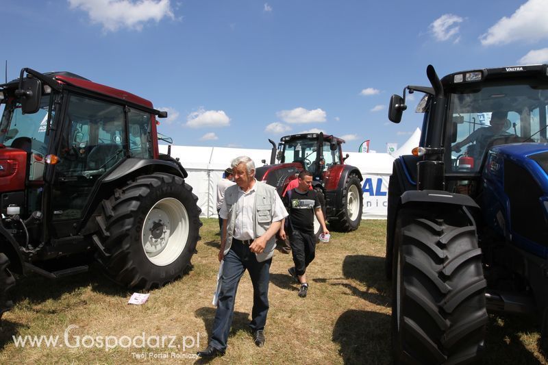 Valtra na OPOLAGRZE 2015