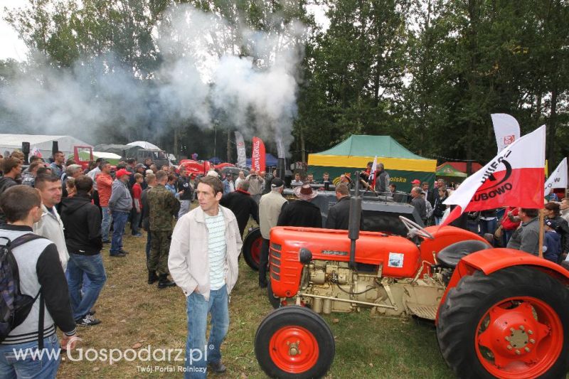 XIII Festiwal Starych Ciągników i Maszyn Rolniczych w Wilkowicach cz.2