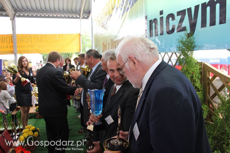 Wręczenie nagród na XVIII Regionalnej Wystawie Zwierząt Hodowlanych w Szepietowie