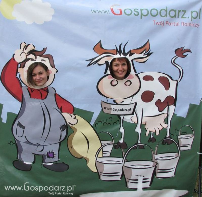 Agro Show 2011 Bednary Zdjęcie z krówką Piątek