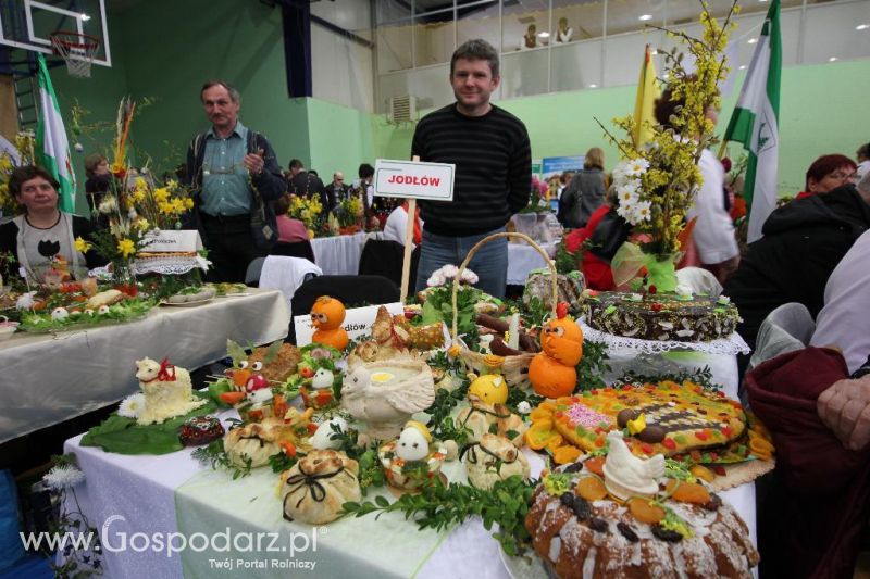 Prezentacja stołów - XVII Spotkania Tradycji Wielkanocnych Ziemi Kłodzkiej