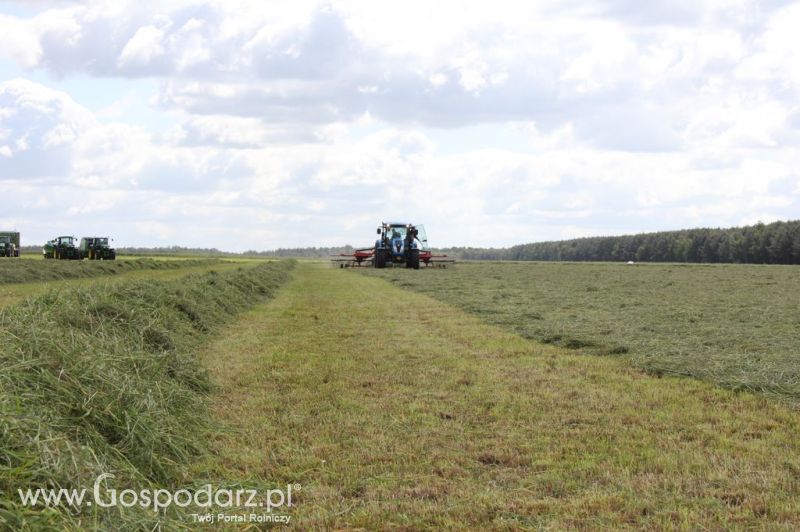 Pokazy maszyn Polskie Zboża Zielone Agro Show 2012