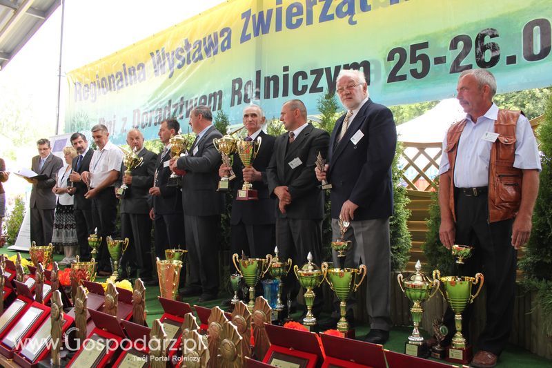 Wręczenie nagród na XVIII Regionalnej Wystawie Zwierząt Hodowlanych w Szepietowie