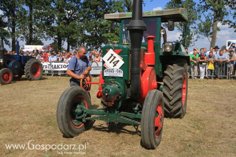 XII Festiwal Starych Ciągników im. Jerzego Samelczaka w Wilkowicach 2013 - niedziela