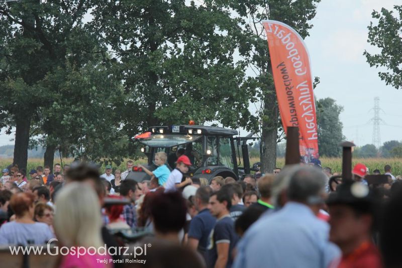 XII Festiwal Starych Ciągników im. Jerzego Samelczaka w Wilkowicach 2013 - niedziela