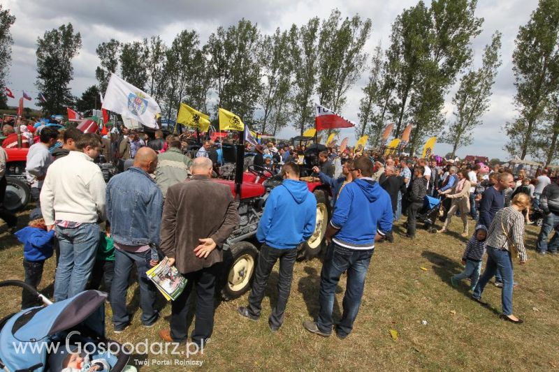 XIII Festiwal Starych Ciągników i Maszyn Rolniczych w Wilkowicach cz.2