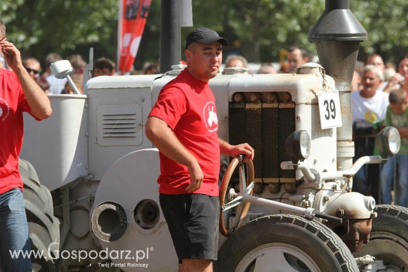 XII Festiwal Starych Ciągników im. Jerzego Samelczaka w Wilkowicach 2013 - niedziela