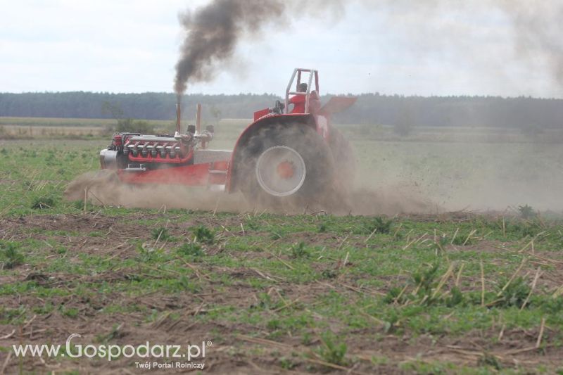 Pokaz GRIZZLY podczas Roltechniki 2014