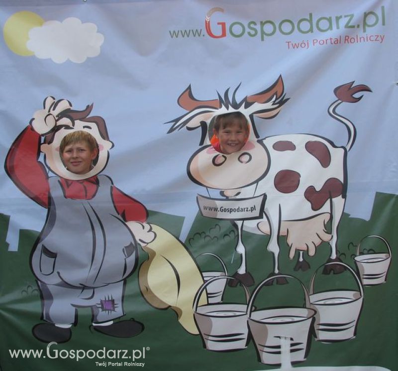 Gospodarz i Krówka znajdź swoje zdjęcie z targów Opolagra 2011 - Sobota-Niedziela