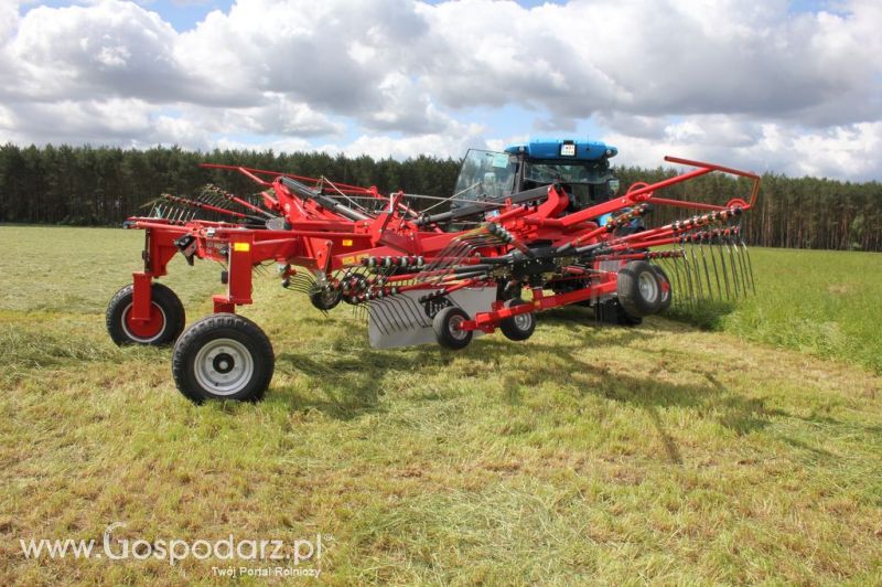 Pokazy maszyn Polskie Zboża Zielone Agro Show 2012