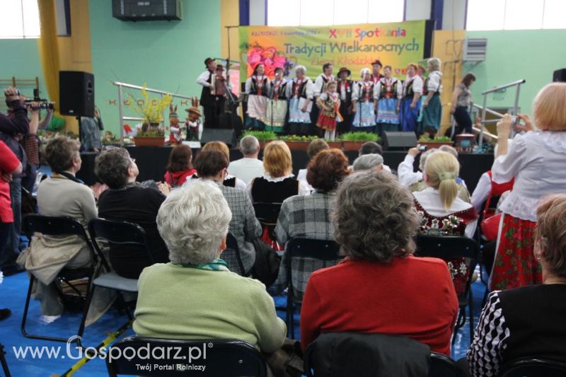 Prezentacja stołów - XVII Spotkania Tradycji Wielkanocnych Ziemi Kłodzkiej