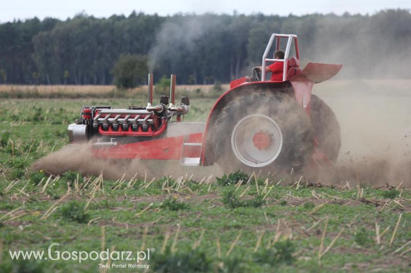 Pokaz GRIZZLY podczas Roltechniki 2014