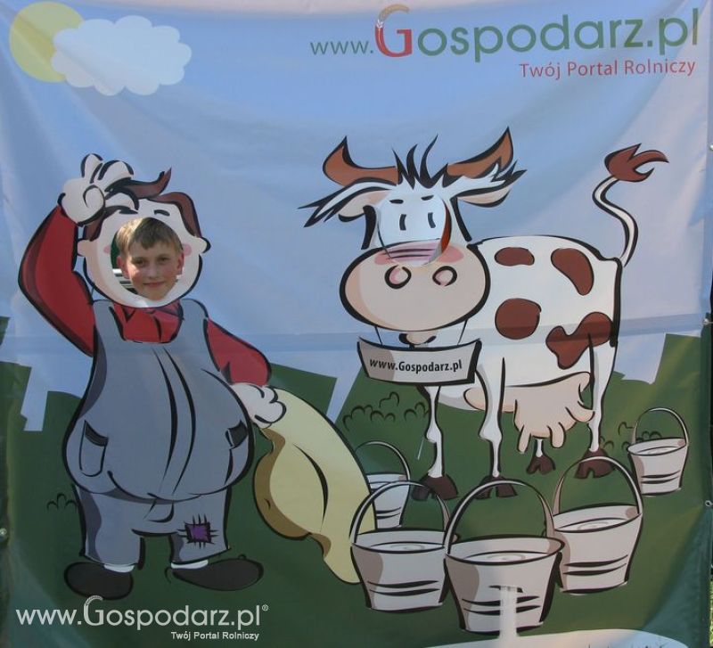 Gospodarz i Krówka znajdź swoje zdjęcie z Zielonego Agro Show 