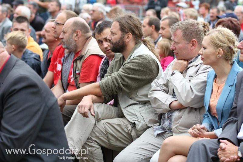 XIII Festiwal Starych Ciągników i Maszyn Rolniczych w Wilkowicach cz.1