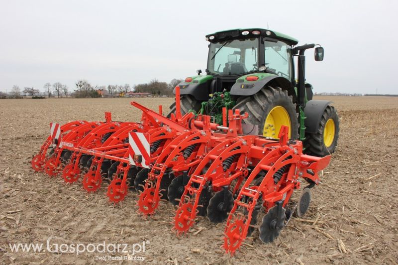 Kultywator STRIGER do uprawy pasowej