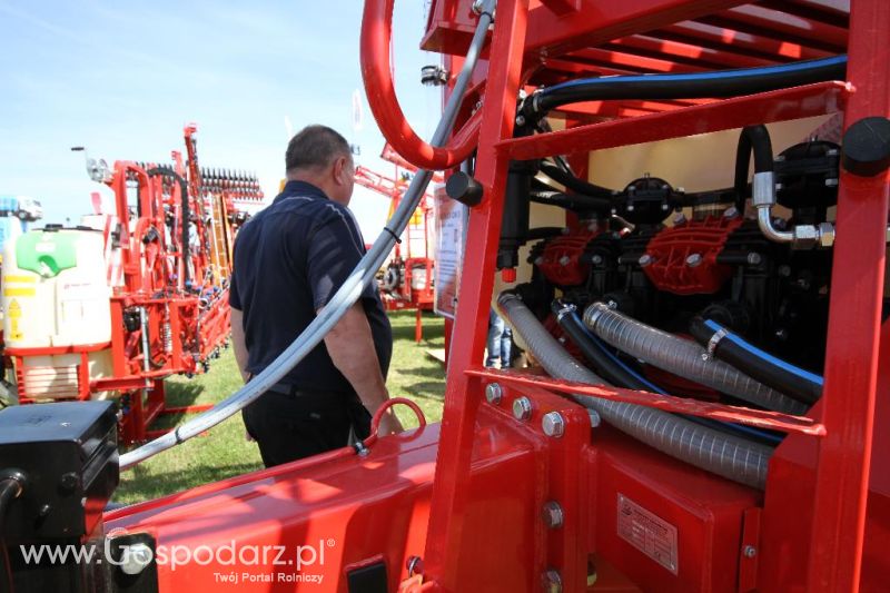 Bury na targach AGRO-TECH Minikowo 2013