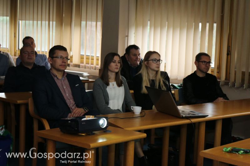 O Ogólnokrajowa konferencja na temat śruty rzepakowej