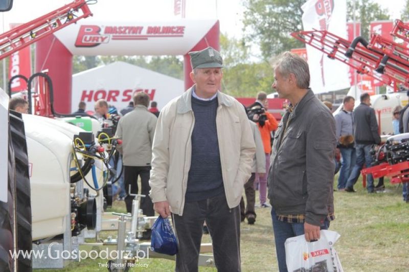 BURY Maszyny Rolnicze na Agro Show 2012