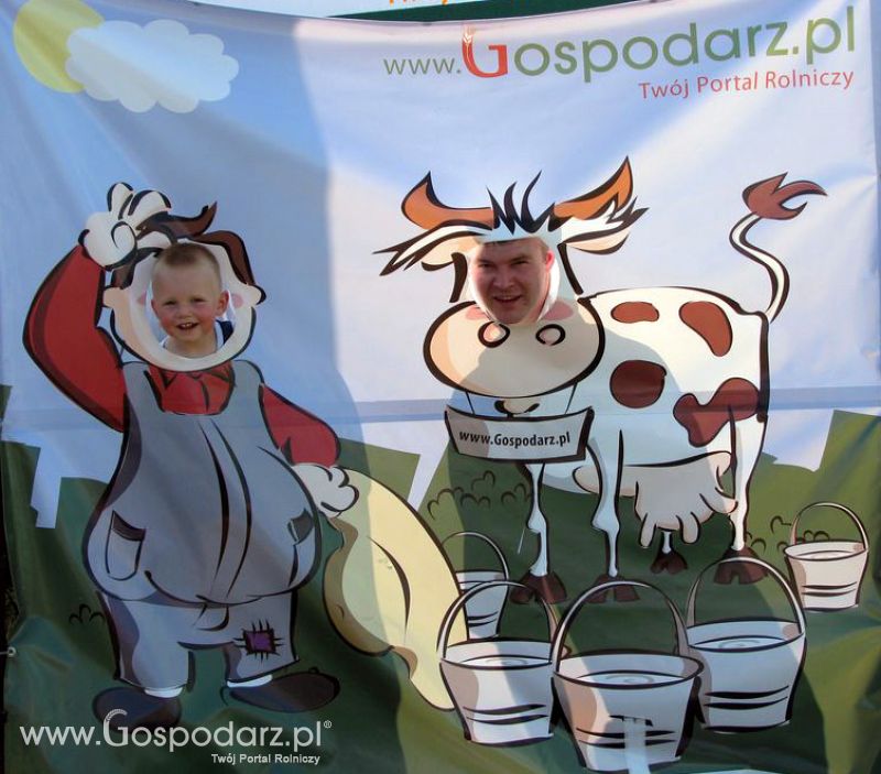 Gospodarz i Krówka znajdź swoje zdjęcie z Zielonego Agro Show 