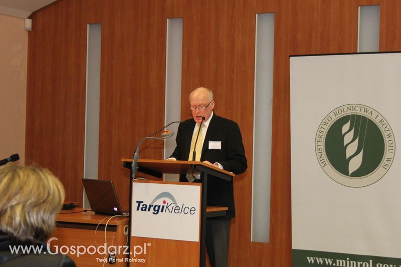 Fotorelacja z XVII Międzynarodowych Targów Techniki Rolniczej AGROTECH i XI Targów Przemysłu Drzewnego i Gospodarki Zasobami Leśnymi LAS-EXPO dzień 1