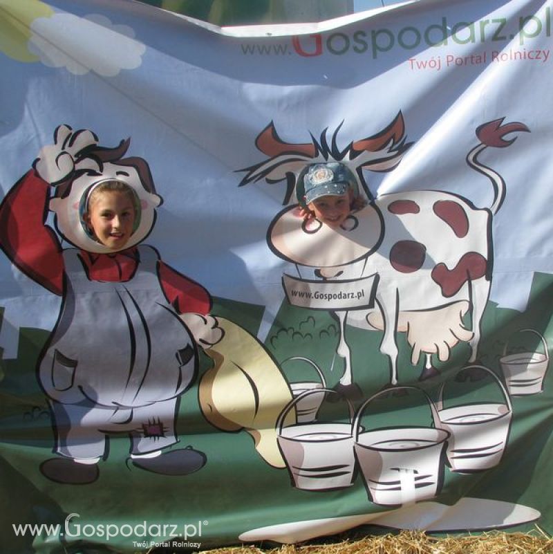 Agro Show 2011 Bednary Zdjęcie z krówką Niedziela