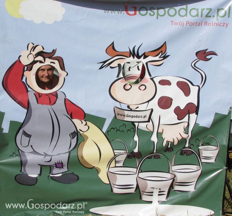 Agro Show 2011 Bednary Zdjęcie z krówką Niedziela