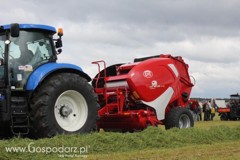 Pokazy maszyn Polskie Zboża Zielone Agro Show 2013
