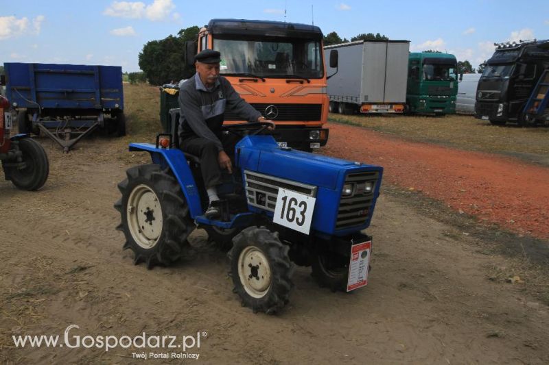 XII Festiwal Starych Ciągników im. Jerzego Samelczaka w Wilkowicach 2013 - niedziela