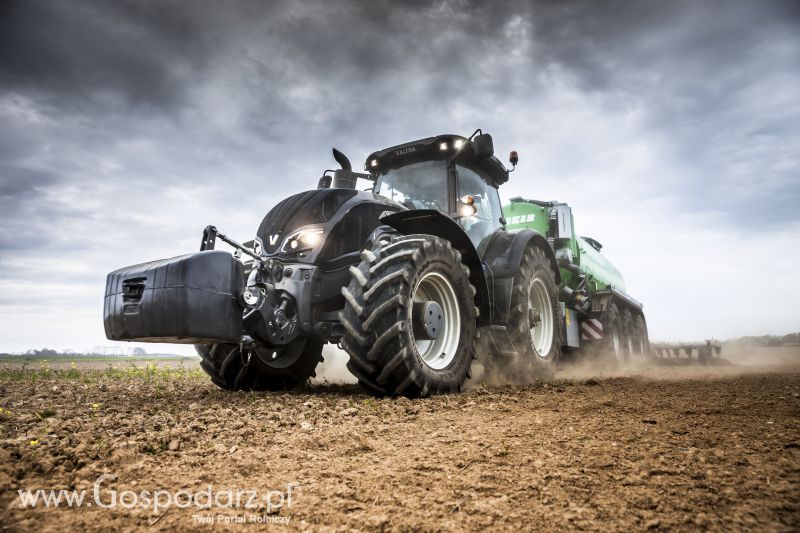 Ciągniki rolnicze Valtra Seria S