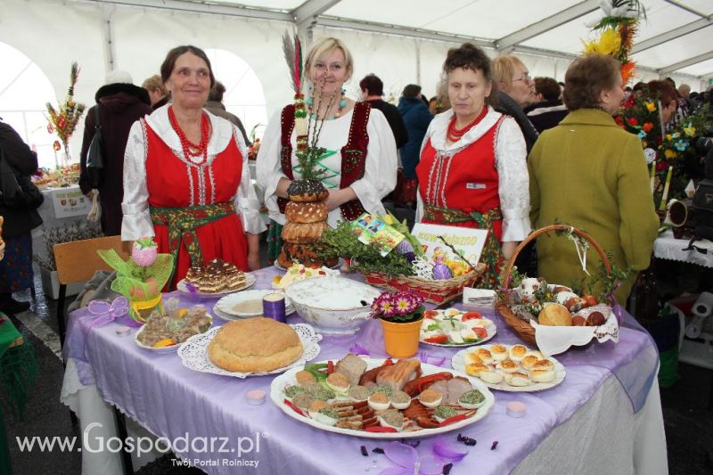 Stoły KGW - XVI Spotkania Tradycji Wielkanocnych Ziemi Kłodzkiej