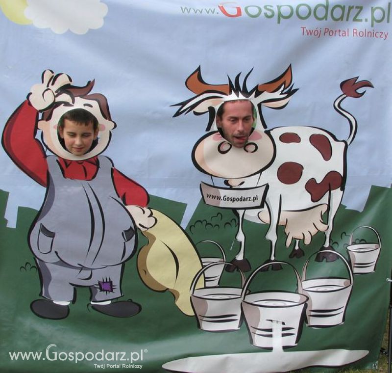 Agro Show 2011 Bednary Zdjęcie z krówką Piątek