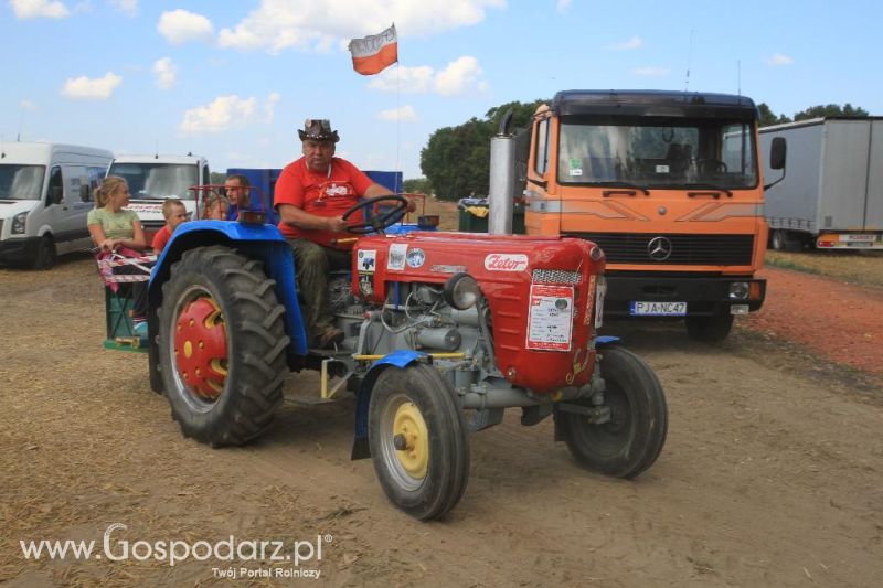 XII Festiwal Starych Ciągników im. Jerzego Samelczaka w Wilkowicach 2013 - niedziela