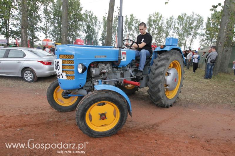 XIII Festiwal Starych Ciągników i Maszyn Rolniczych w Wilkowicach cz.1
