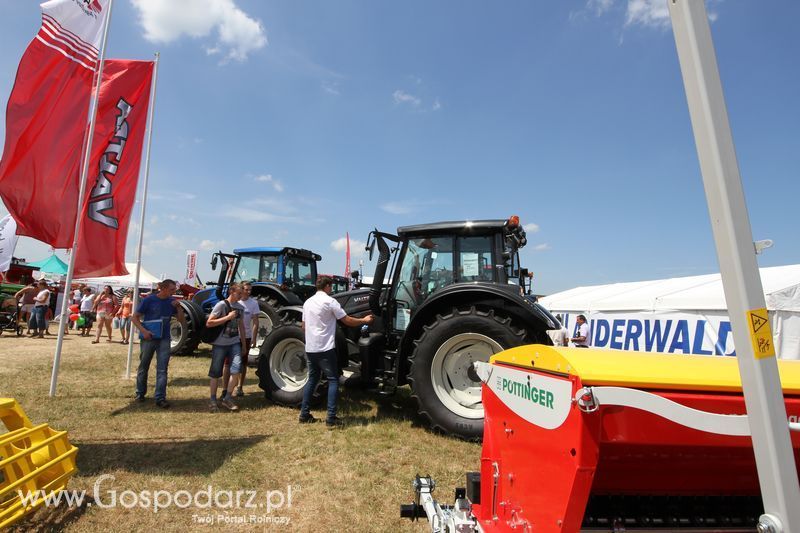 Valtra na OPOLAGRZE 2015