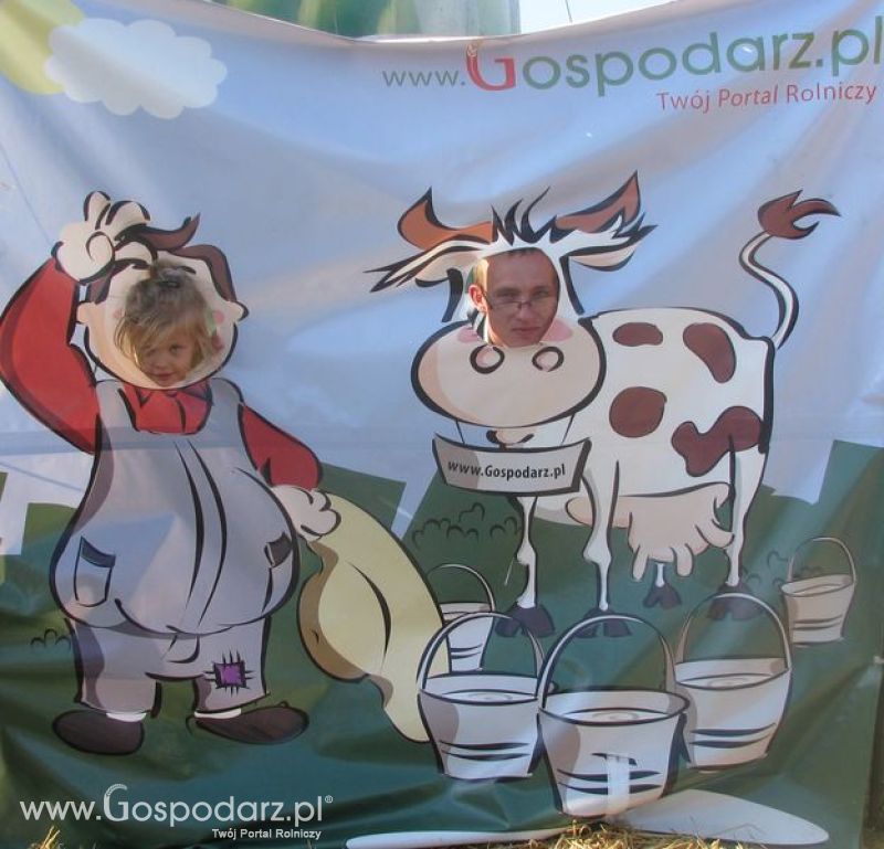 Agro Show 2011 Bednary Zdjęcie z krówką Niedziela