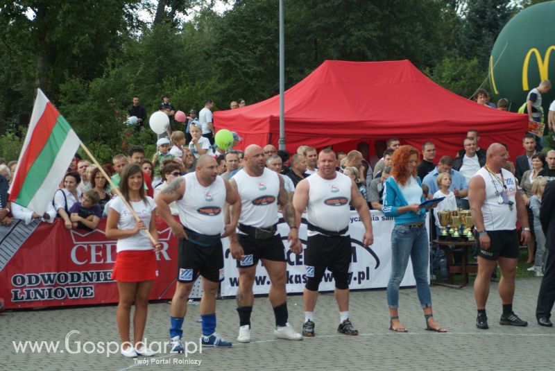 StrongMen'i kontra ZETOR pokaz INTER-VAX