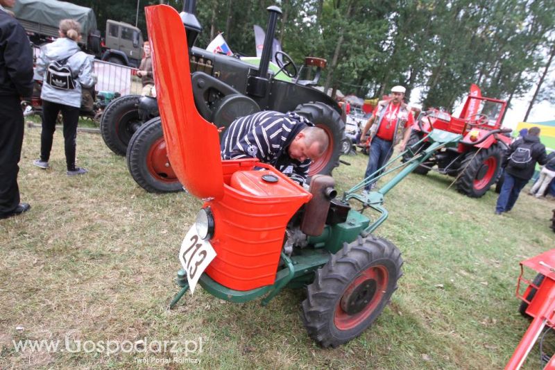 XIII Festiwal Starych Ciągników i Maszyn Rolniczych w Wilkowicach cz.2
