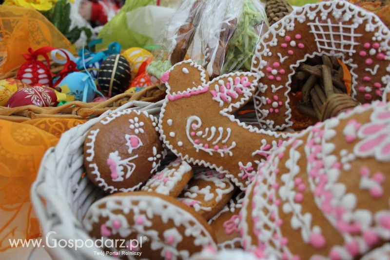 Stoły KGW - XVI Spotkania Tradycji Wielkanocnych Ziemi Kłodzkiej