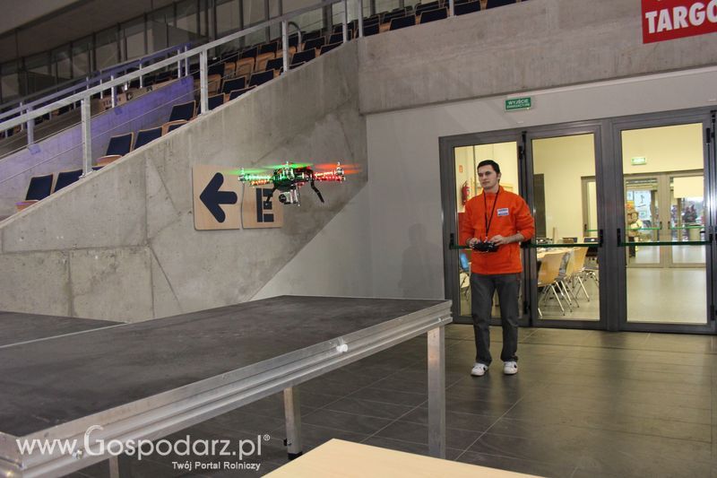 Lot hexakopterem na XII Międzynarodowych Targach FERMA BYDŁA i XV Międzynarodowych Targach FERMA ŚWIŃ i DROBIU