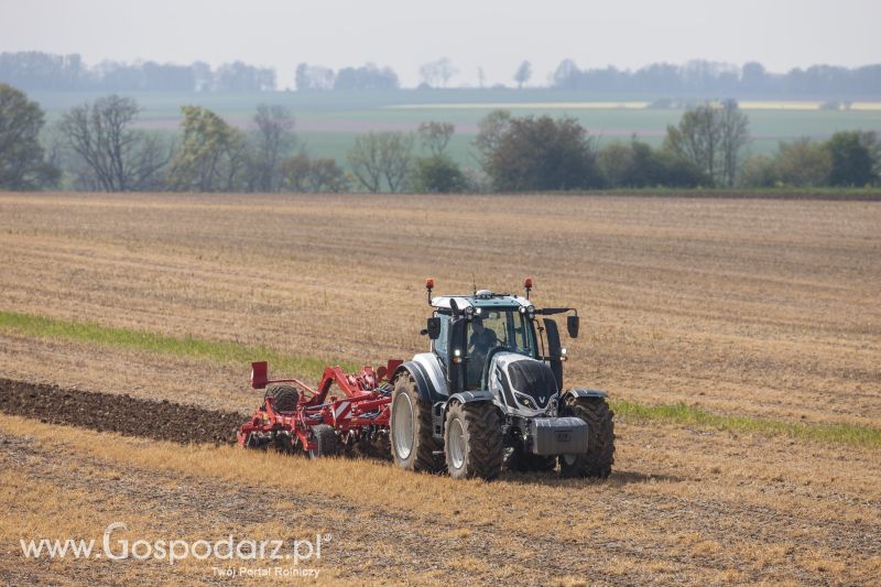 Ciągniki rolnicze Valtra Nowa Seria T