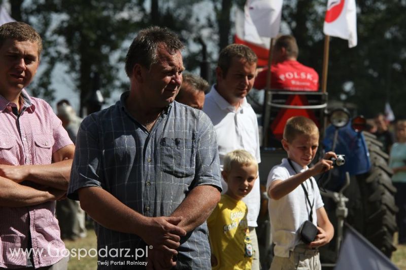 XII Festiwal Starych Ciągników im. Jerzego Samelczaka w Wilkowicach 2013 - niedziela