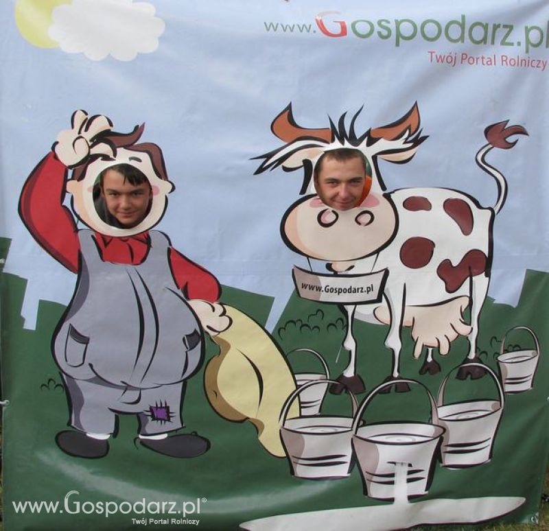 Agro Show 2011 Bednary Zdjęcie z krówką Piątek