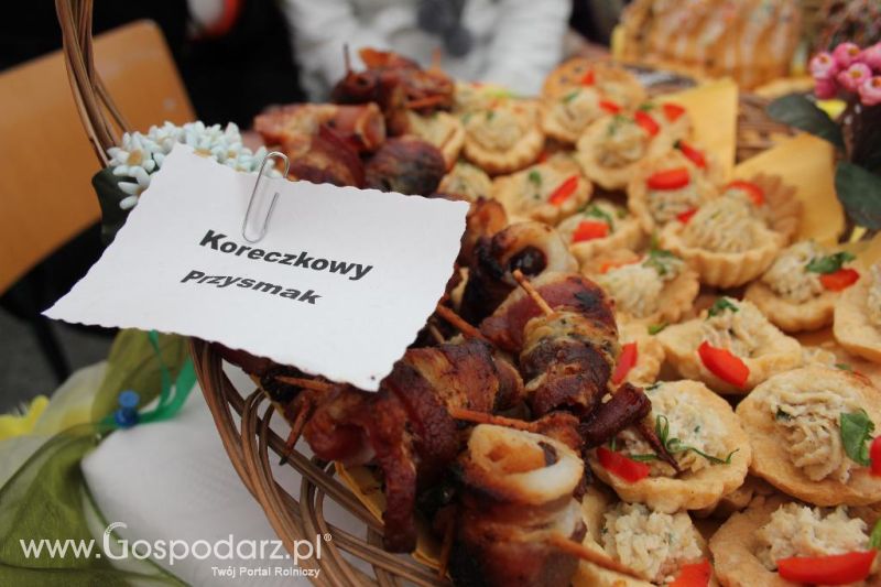 Stoły KGW - XVI Spotkania Tradycji Wielkanocnych Ziemi Kłodzkiej