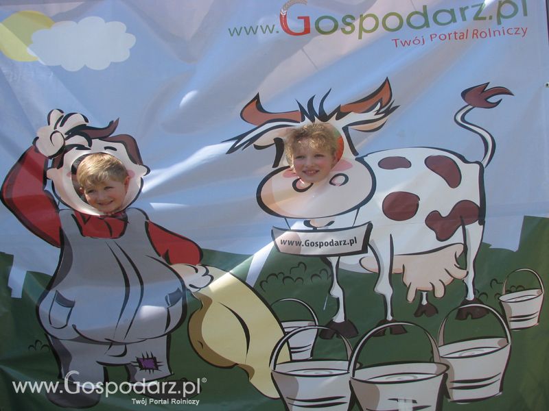 Gospodarz i Krówka znajdź swoje zdjęcie z targów Opolagra 2011