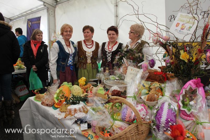 Stoły KGW - XVI Spotkania Tradycji Wielkanocnych Ziemi Kłodzkiej